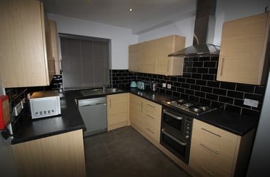 Langley Road , Fallowfield, Manchester - Image 3